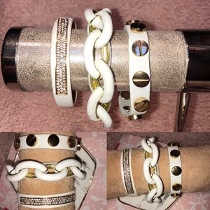White and 14k gold plated metal bracelet bundle